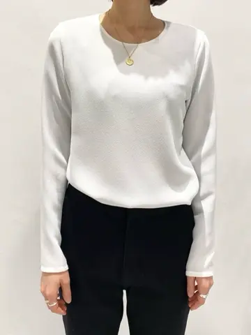 BEIGE， R.A コーディネート画像