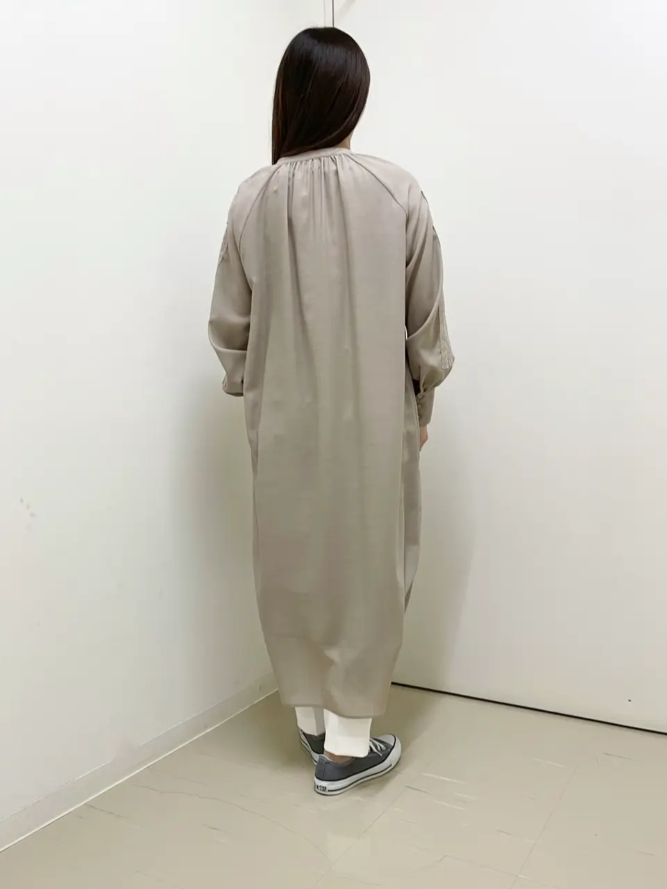 BEIGE， スタッフ コーディネート画像