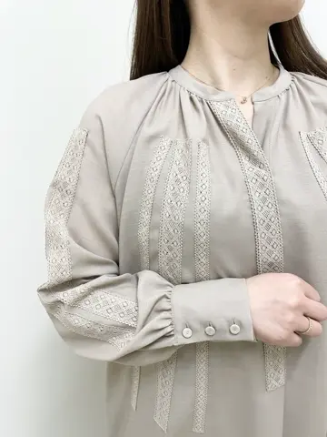 BEIGE， スタッフ コーディネート画像