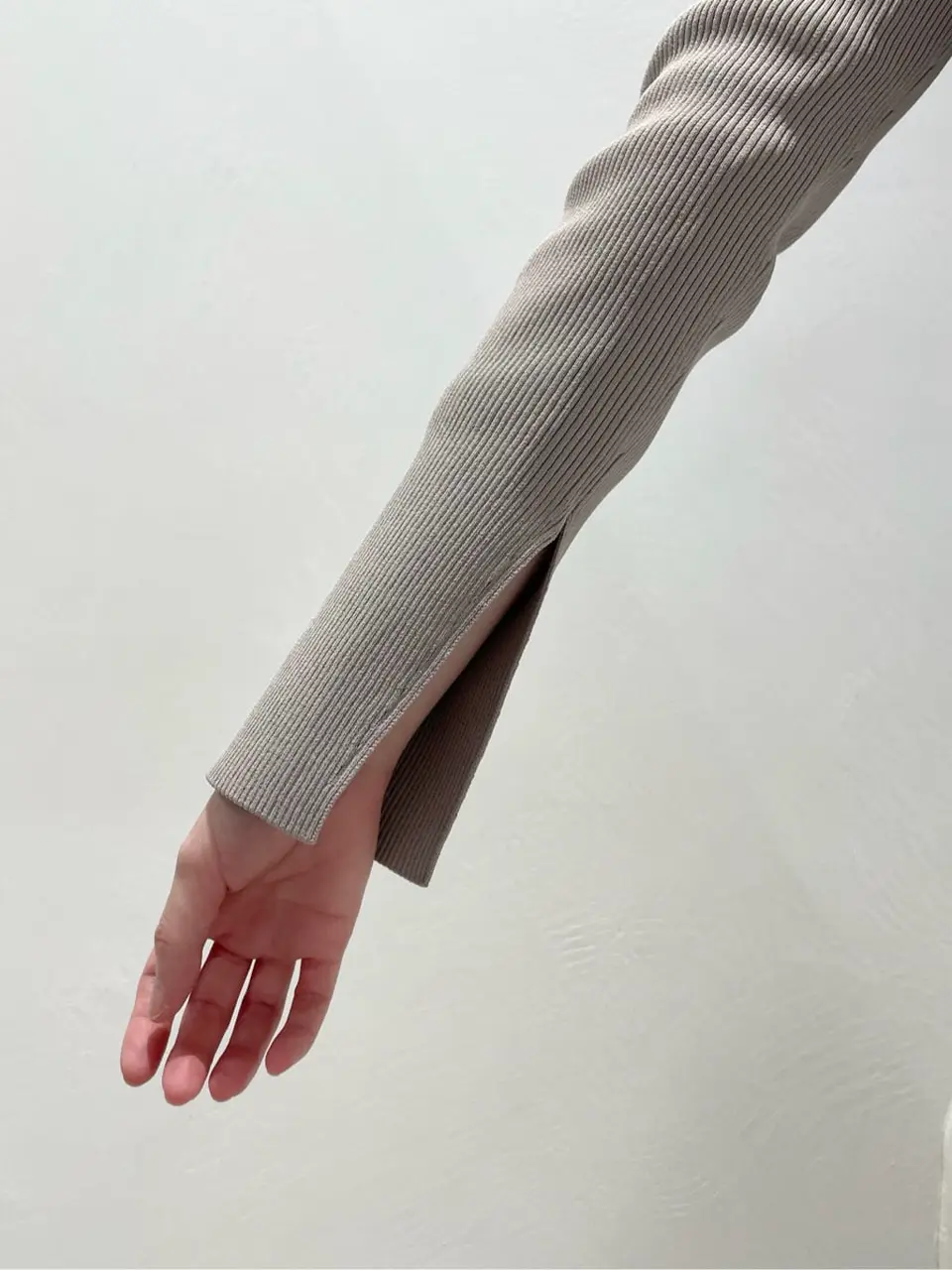 BEIGE， 小泉 コーディネート画像