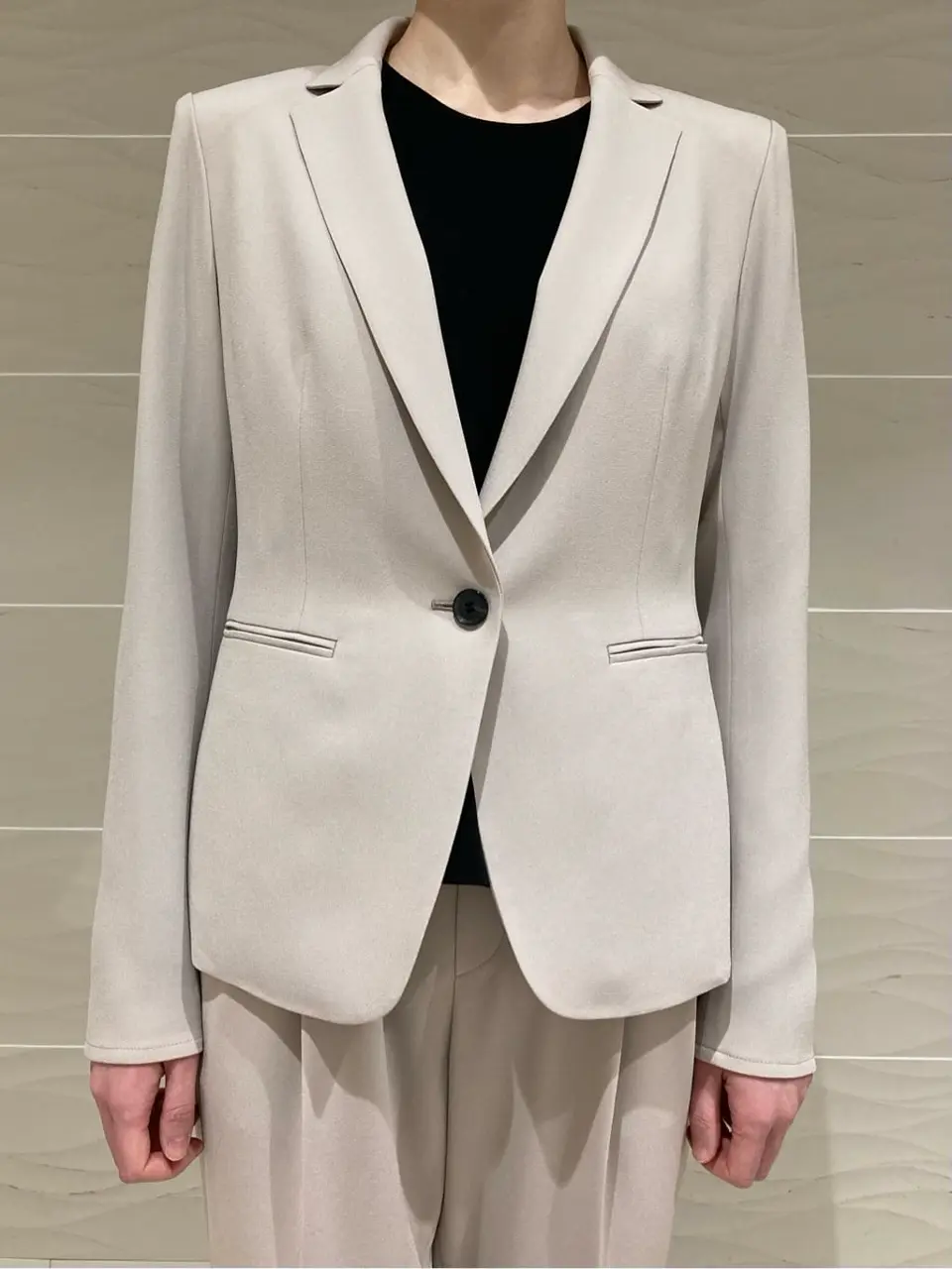 BEIGE， スタッフ コーディネート画像