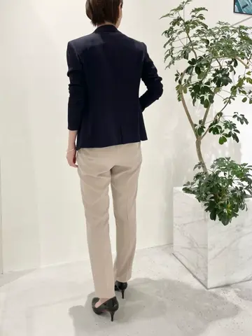 BEIGE， 小泉 コーディネート画像
