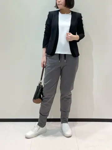 BEIGE， 藤木 コーディネート画像