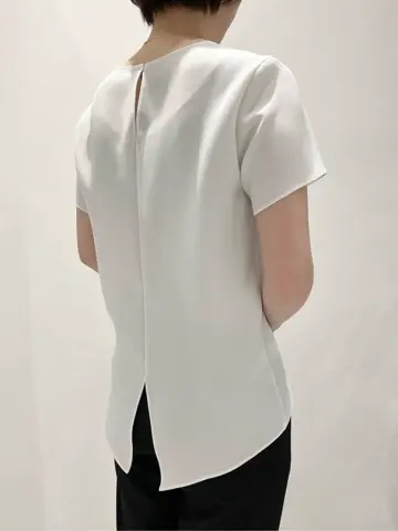 BEIGE， 小泉 コーディネート画像