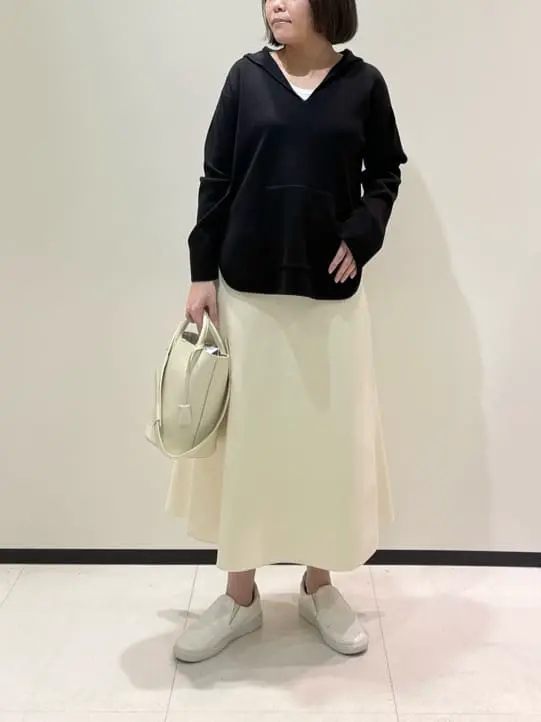 BEIGE， 藤木 コーディネート画像