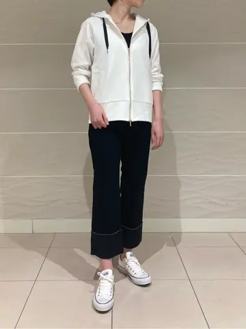 BEIGE， スタッフ コーディネート画像