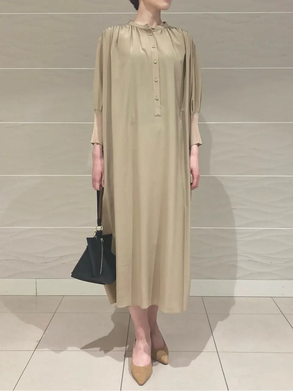 BEIGE， スタッフ コーディネート画像