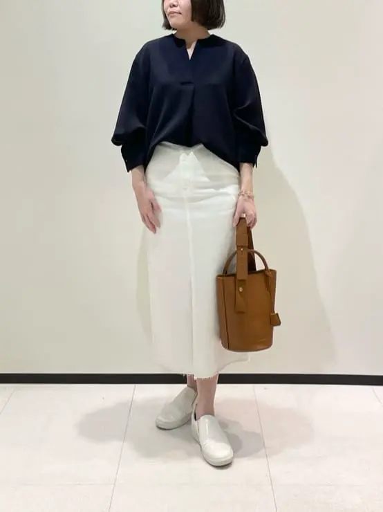 BEIGE， 藤木 コーディネート画像