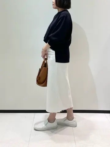 BEIGE， 藤木 コーディネート画像