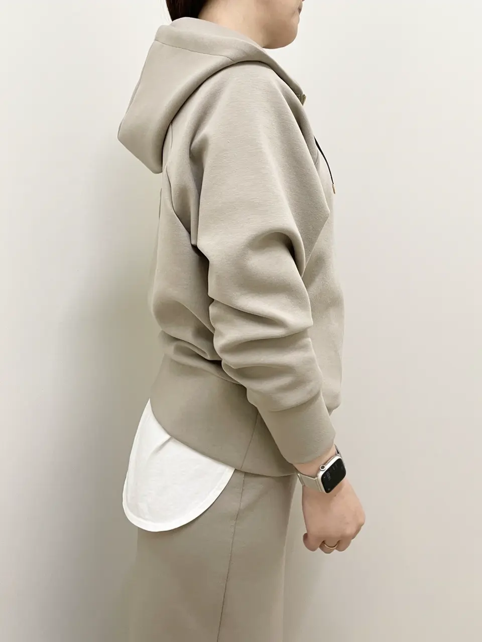 BEIGE， スタッフ コーディネート画像