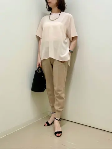 BEIGE， スタッフ コーディネート画像