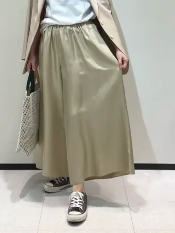 BEIGE， 藤木 コーディネート画像