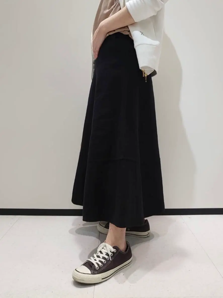 BEIGE， 藤木 コーディネート画像