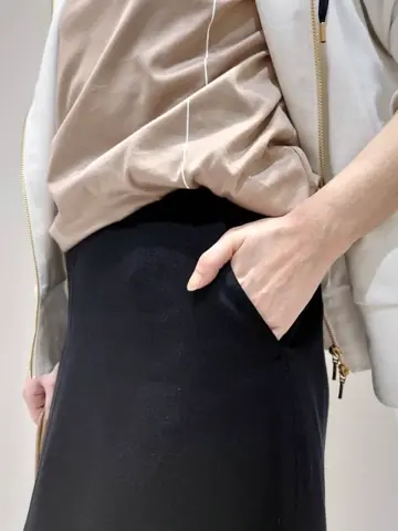 BEIGE， 藤木 コーディネート画像