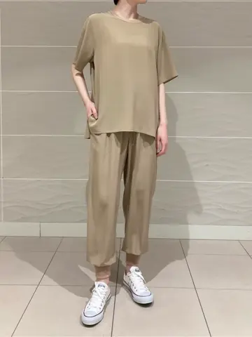 BEIGE， スタッフ コーディネート画像