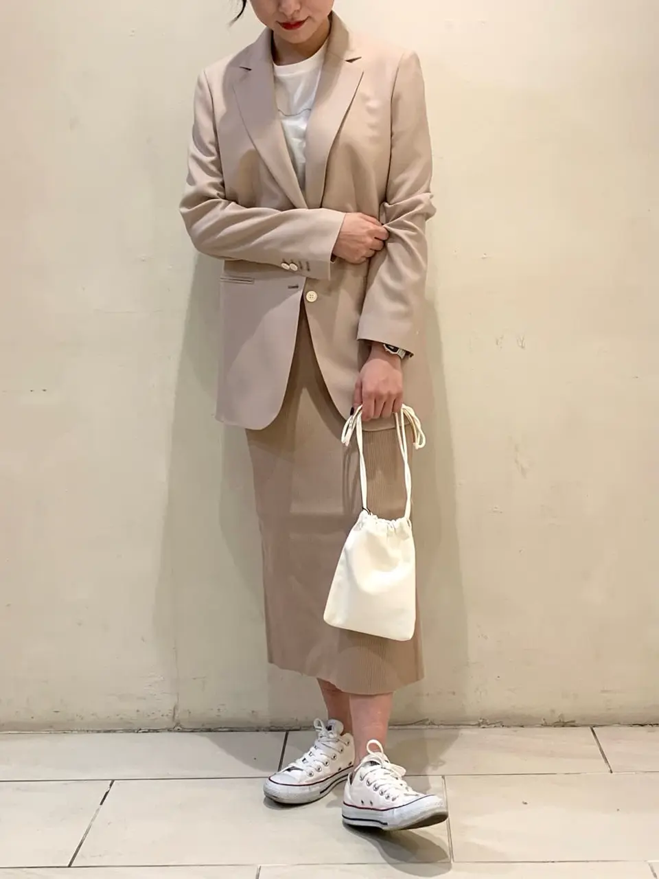 BEIGE， アライ コーディネート画像