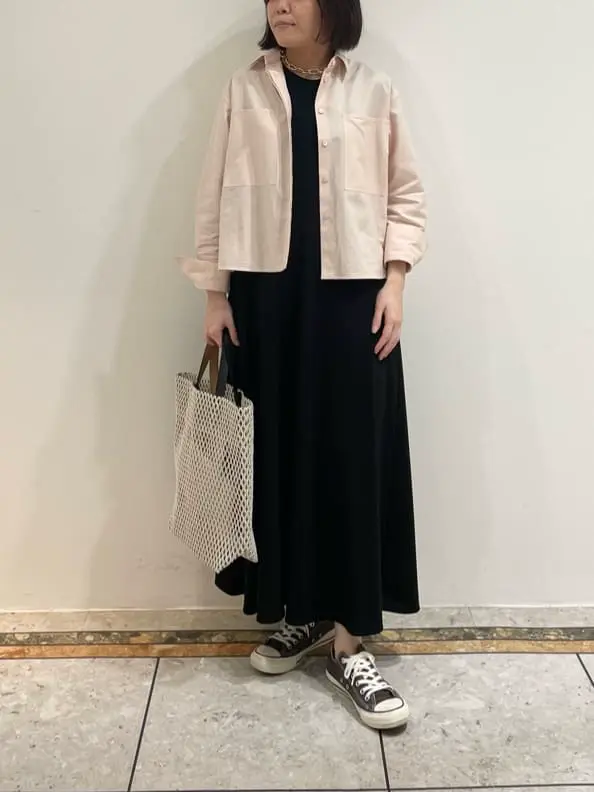 BEIGE， 藤木 コーディネート画像