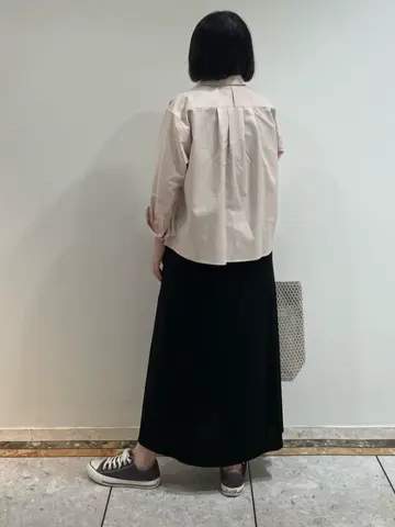 BEIGE， 藤木 コーディネート画像