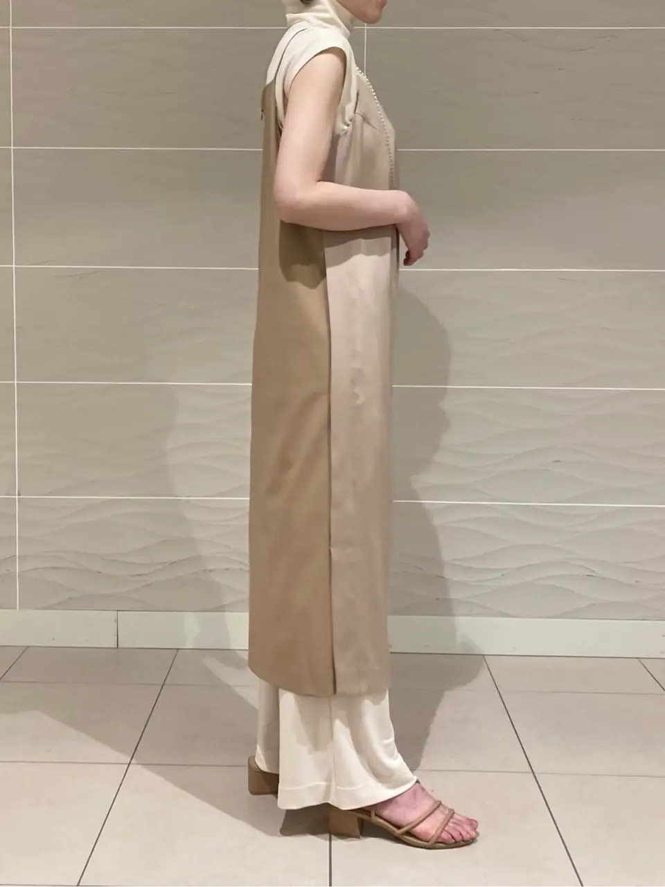 BEIGE， スタッフ コーディネート画像