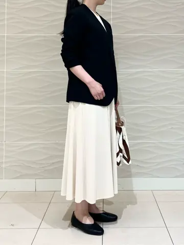 BEIGE， スタッフ コーディネート画像