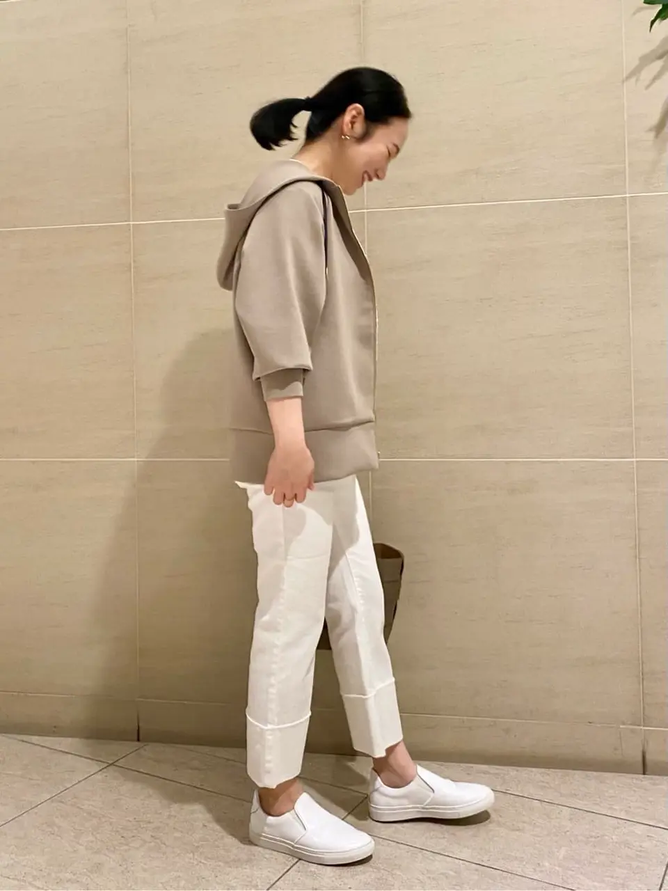 BEIGE， 毛利 コーディネート画像