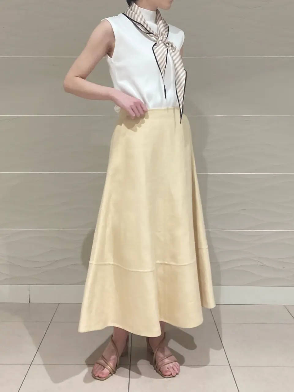 BEIGE， スタッフ コーディネート画像