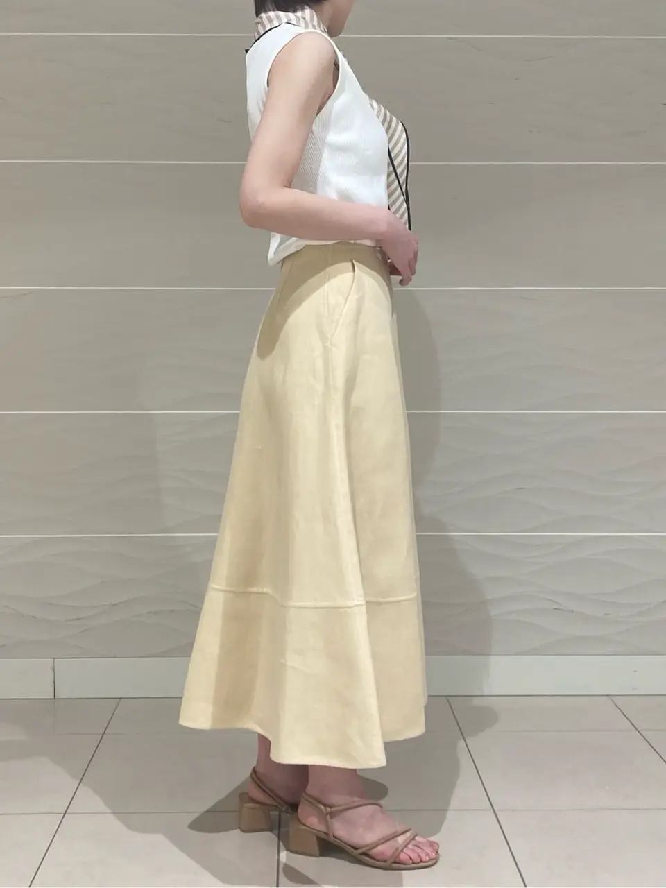 BEIGE， スタッフ コーディネート画像