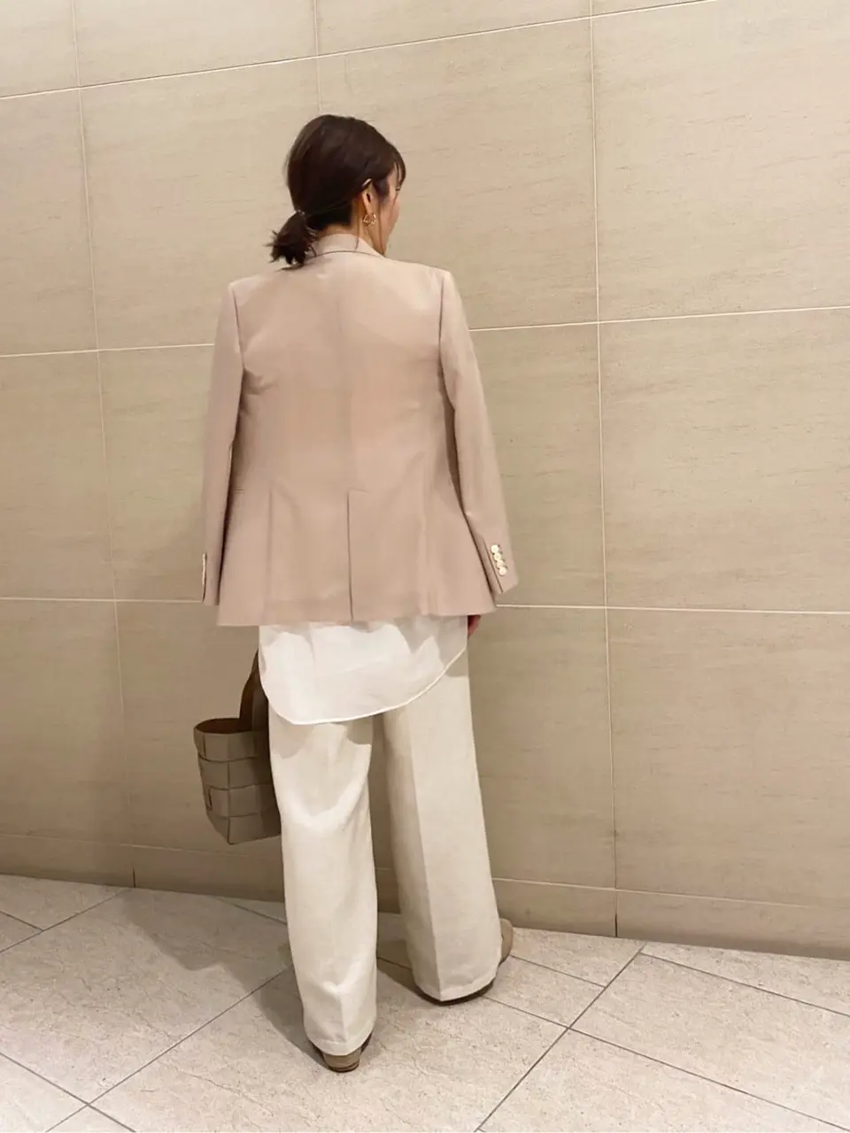 BEIGE， 須藤 コーディネート画像