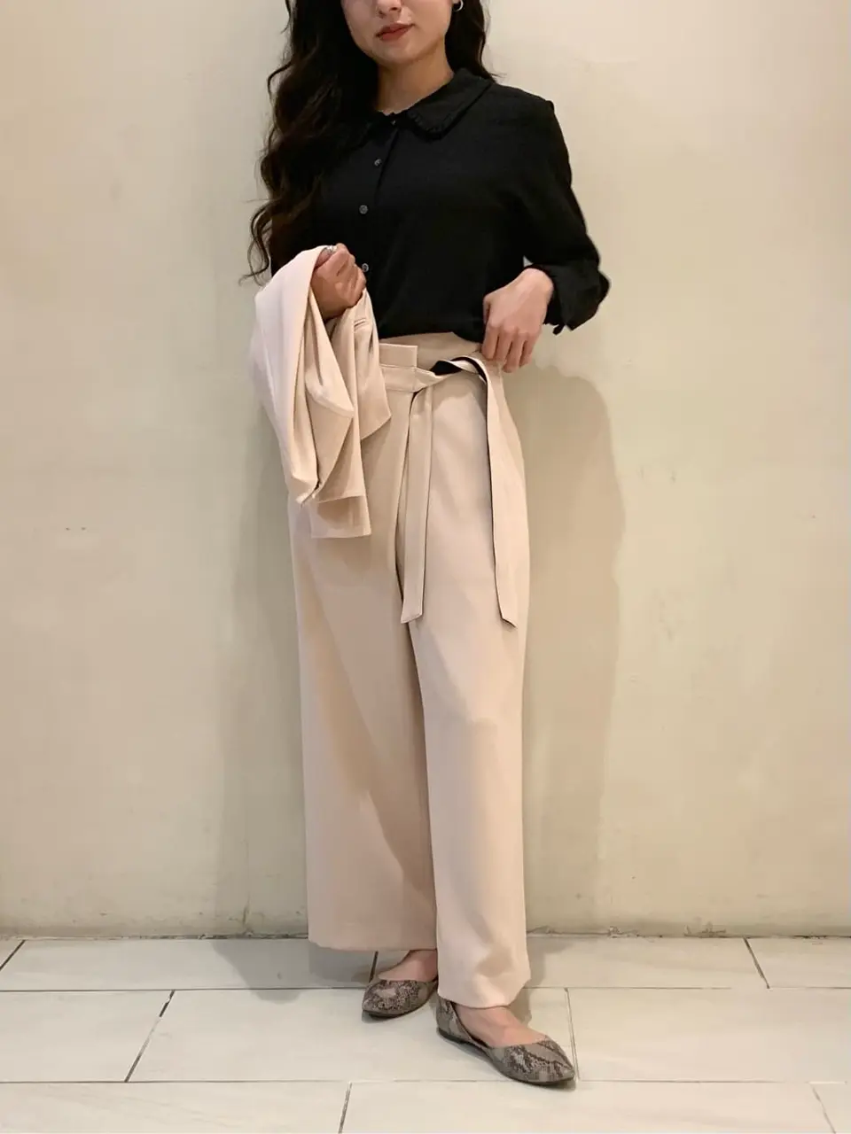 BEIGE， アライ コーディネート画像