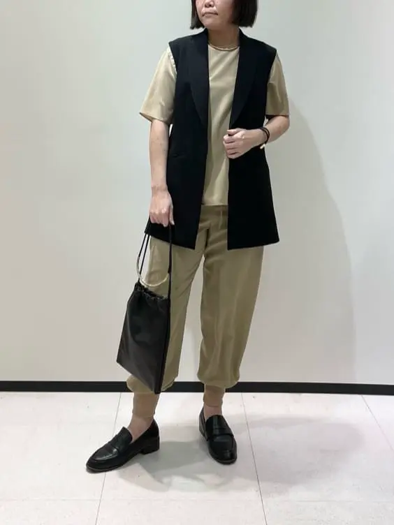 BEIGE， 藤木 コーディネート画像