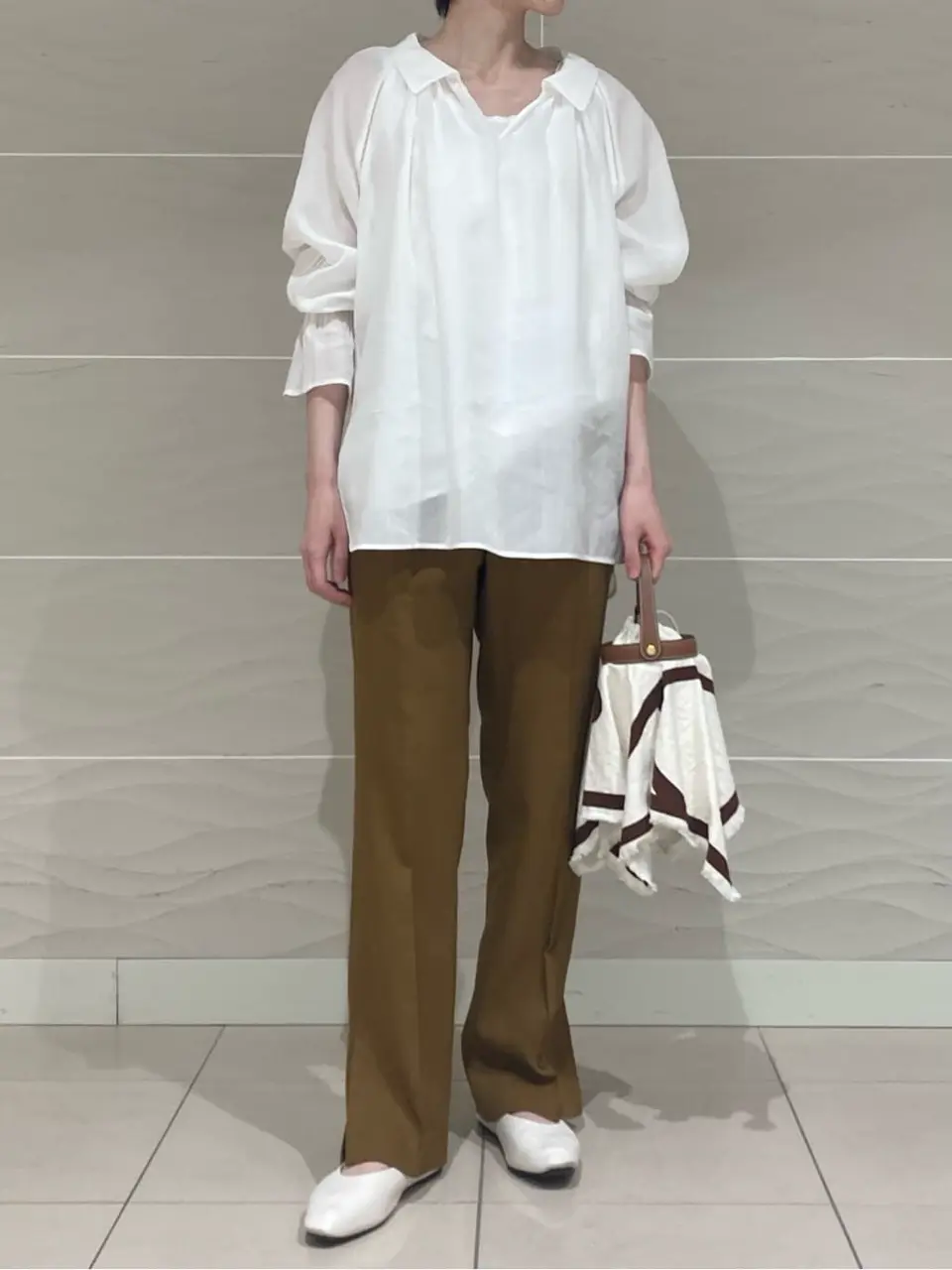 BEIGE， スタッフ コーディネート画像