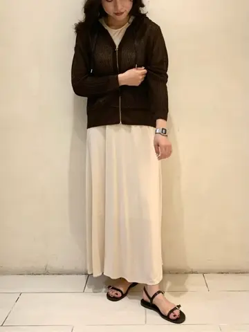 BEIGE， アライ コーディネート画像