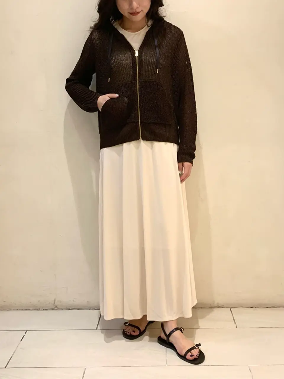 BEIGE， アライ コーディネート画像