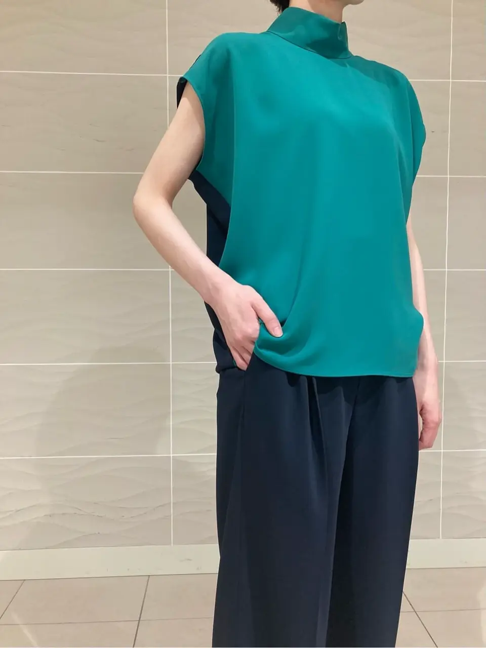 BEIGE， スタッフ コーディネート画像