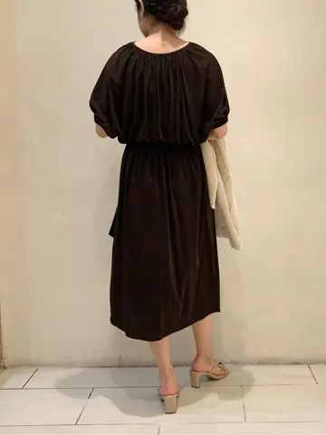 BEIGE， アライ コーディネート画像