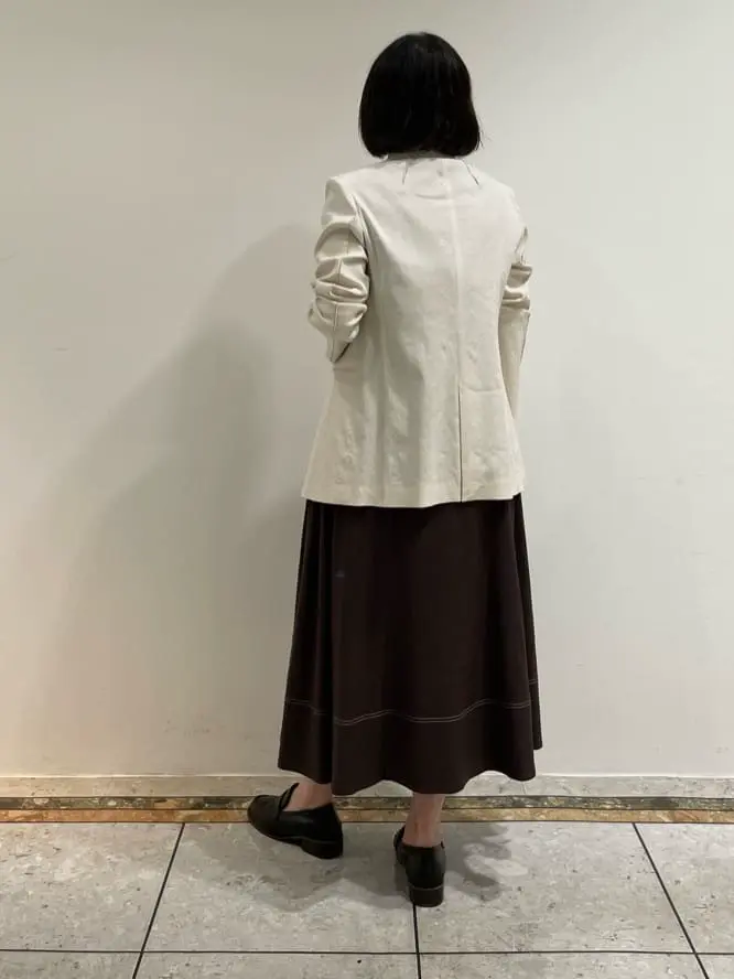 BEIGE， 藤木 コーディネート画像