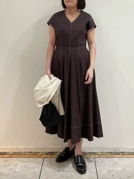 BEIGE， 藤木 コーディネート画像