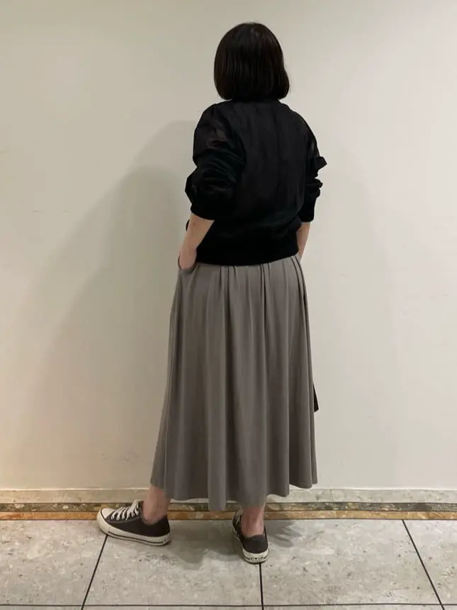 BEIGE， 藤木 コーディネート画像