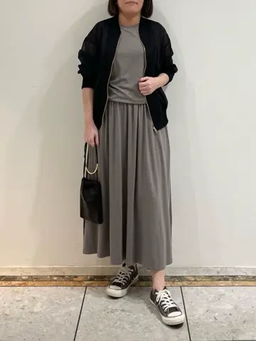 BEIGE， 藤木 コーディネート画像