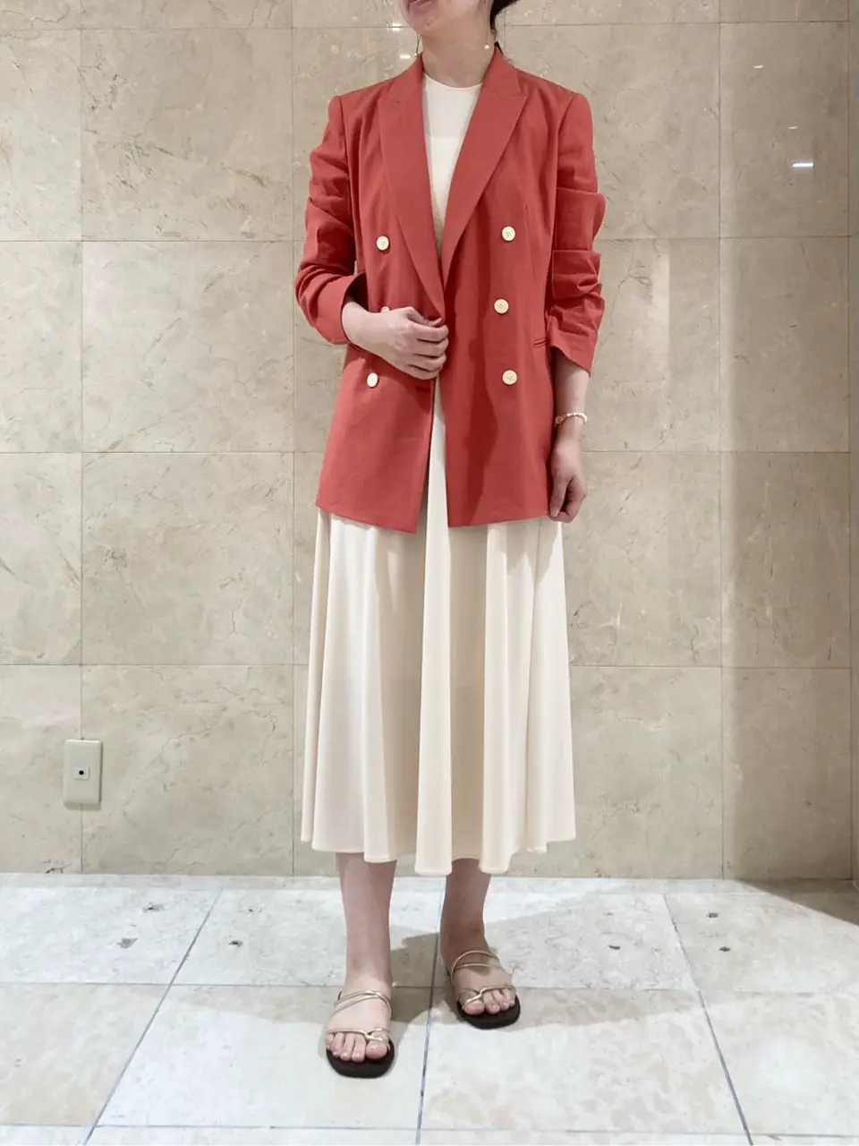 BEIGE， スタッフ コーディネート画像