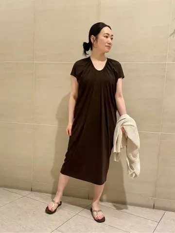 BEIGE， 毛利 コーディネート画像