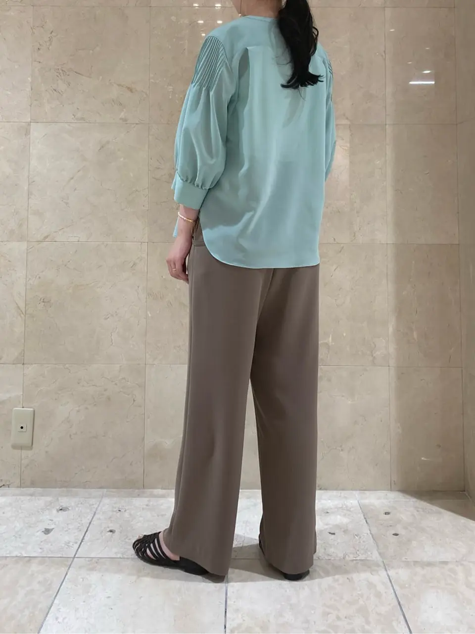 BEIGE， スタッフ コーディネート画像