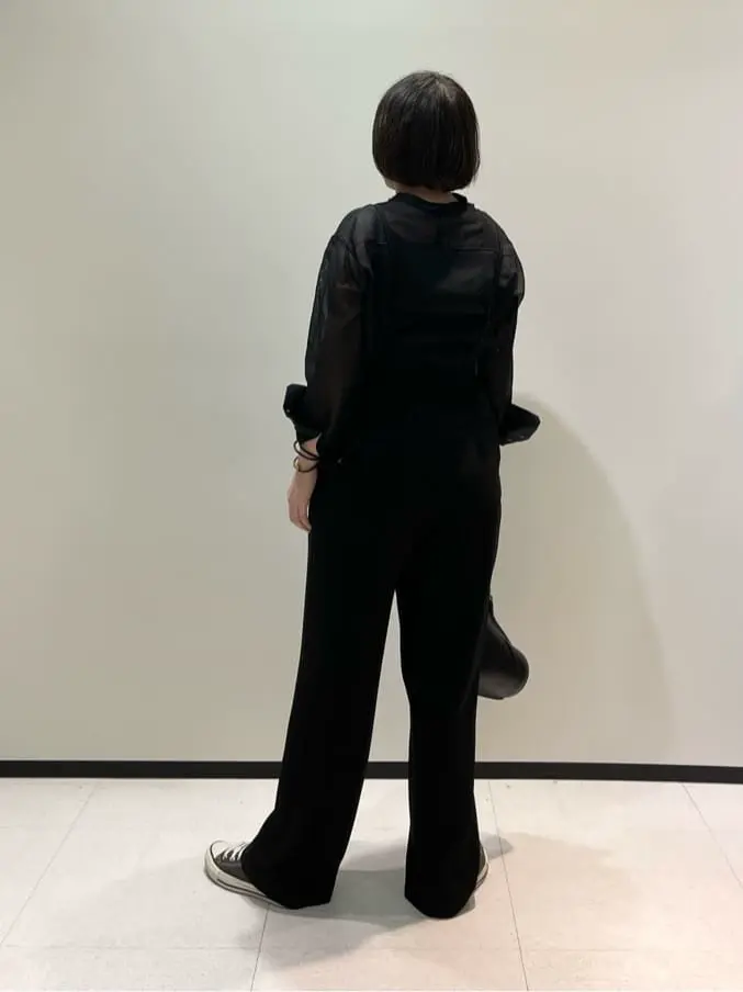 BEIGE， 藤木 コーディネート画像