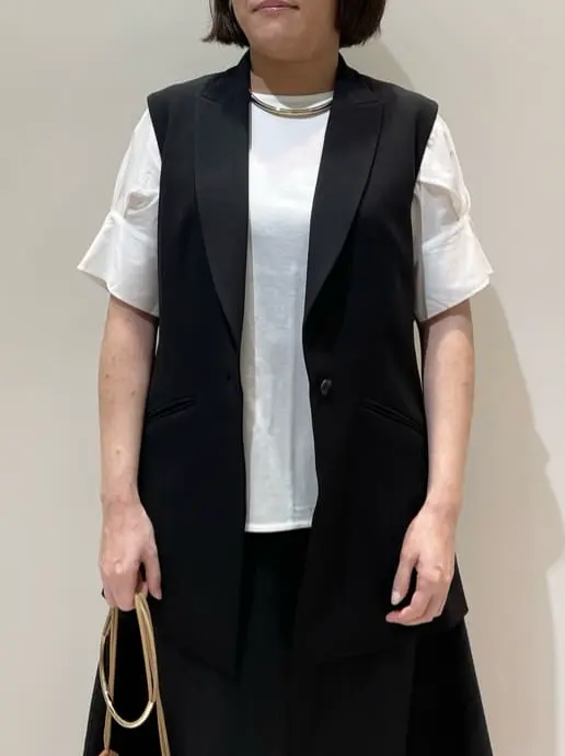 BEIGE， 藤木 コーディネート画像