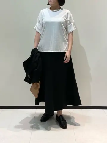 BEIGE， 藤木 コーディネート画像