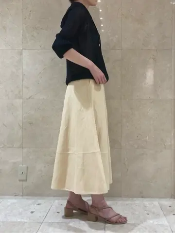 BEIGE， スタッフ コーディネート画像