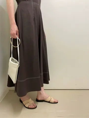 BEIGE， スタッフ コーディネート画像