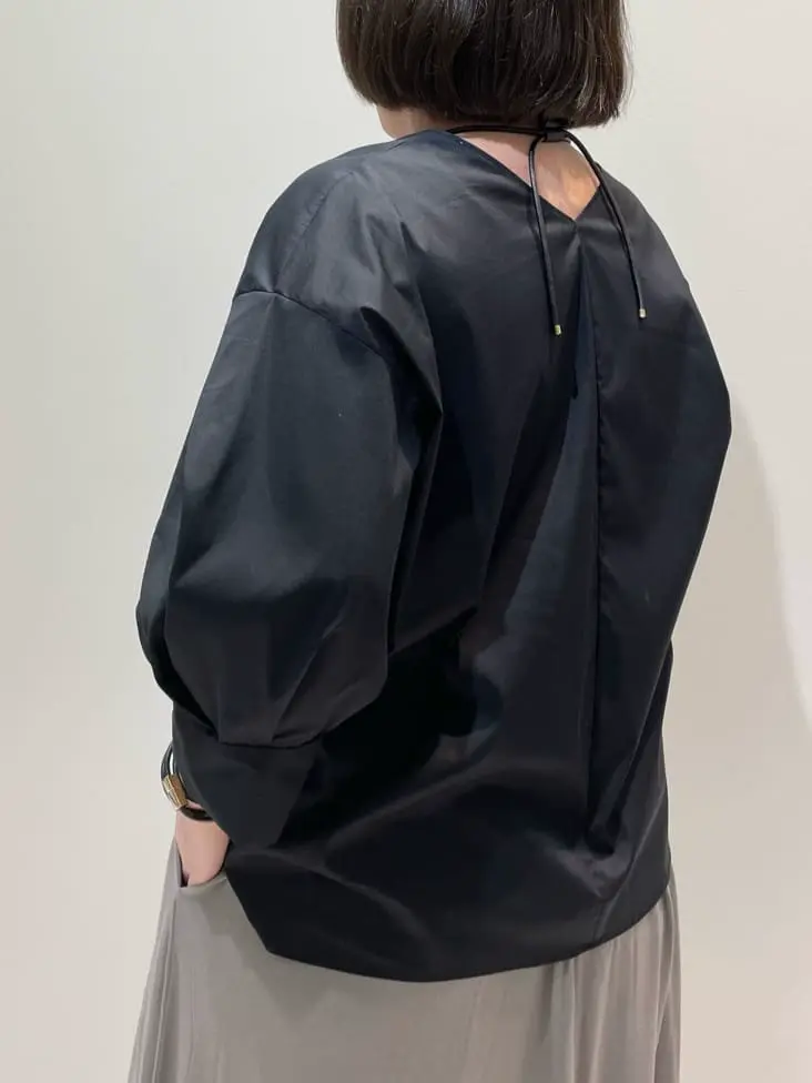 BEIGE， 藤木 コーディネート画像