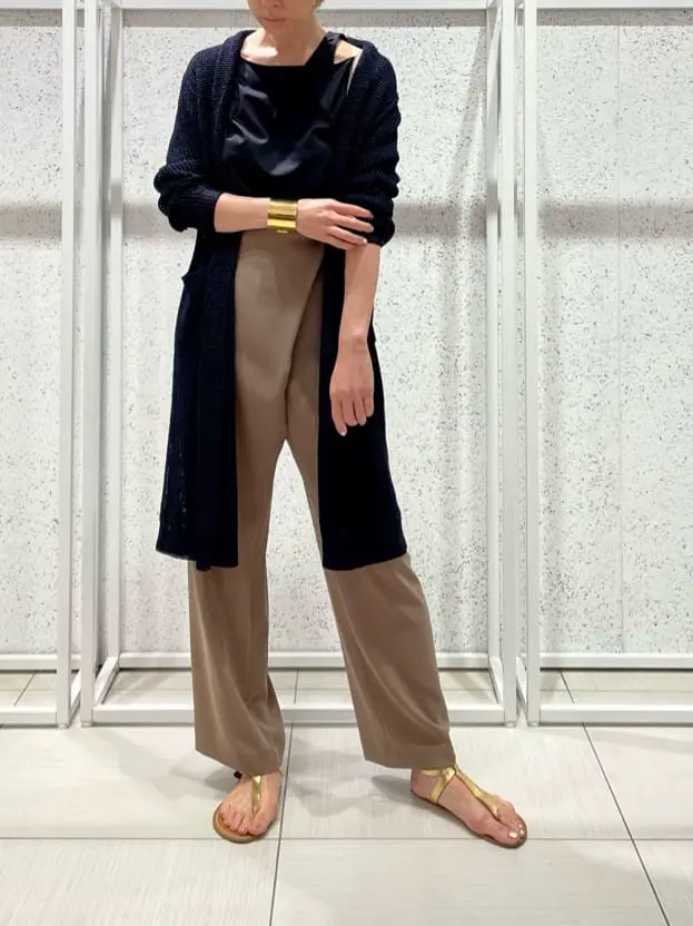 BEIGE， 柴田 コーディネート画像