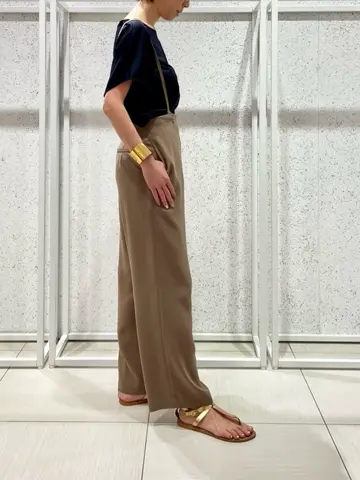 BEIGE， 柴田 コーディネート画像